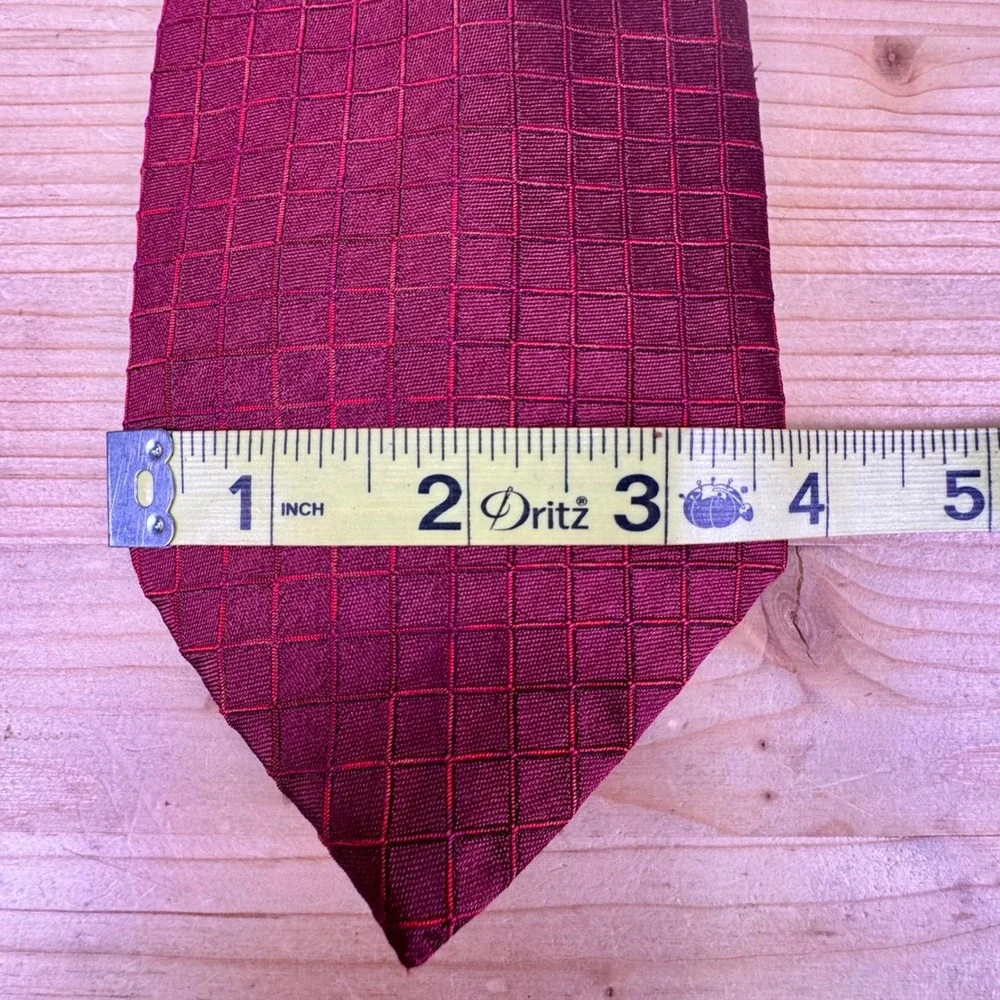 Thomas Pink 100% Silk Red Grid Tie Made‎ in France Luxury Designer Formal